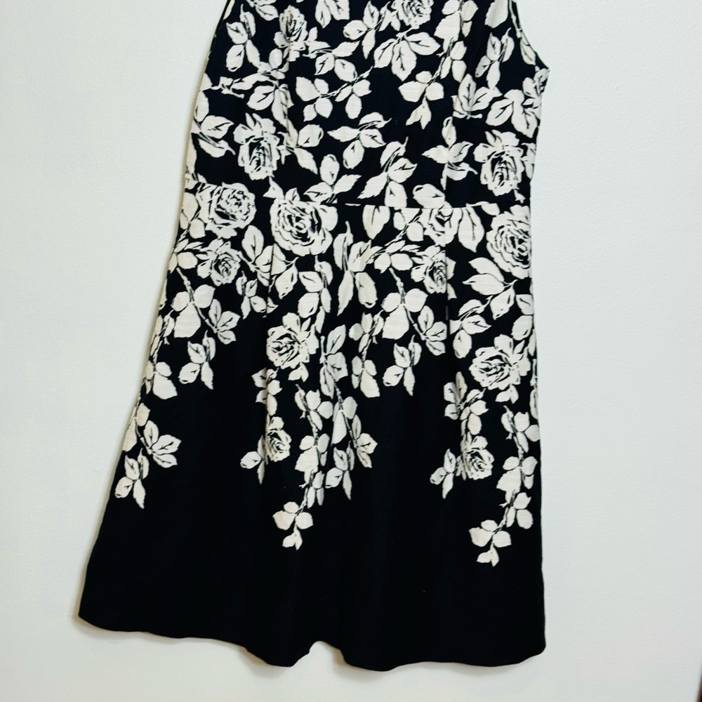 Talbots Black A-Line Skirt with White Floral Motif size 14 - Picture 9 of 9